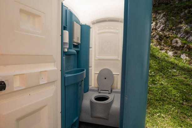 Best Affordable portable toilet rental  in Booneville, MS